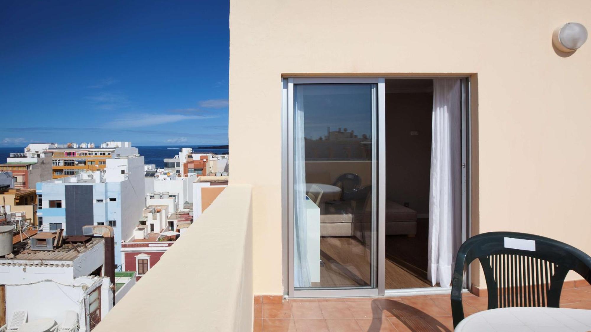 NH Las Palmas Playa las Canteras Exterior foto